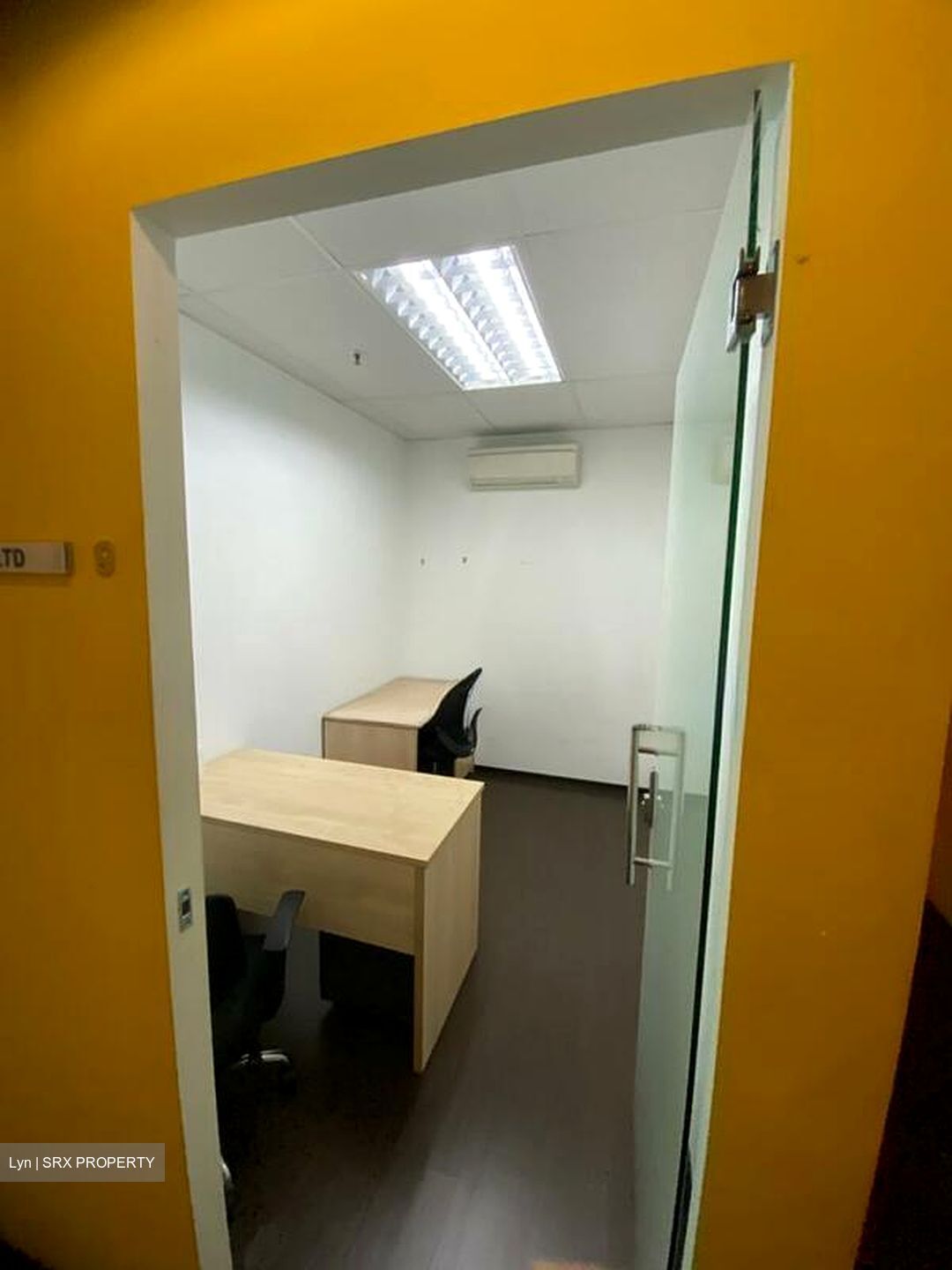 A'posh Bizhub (D27), Factory #565882521